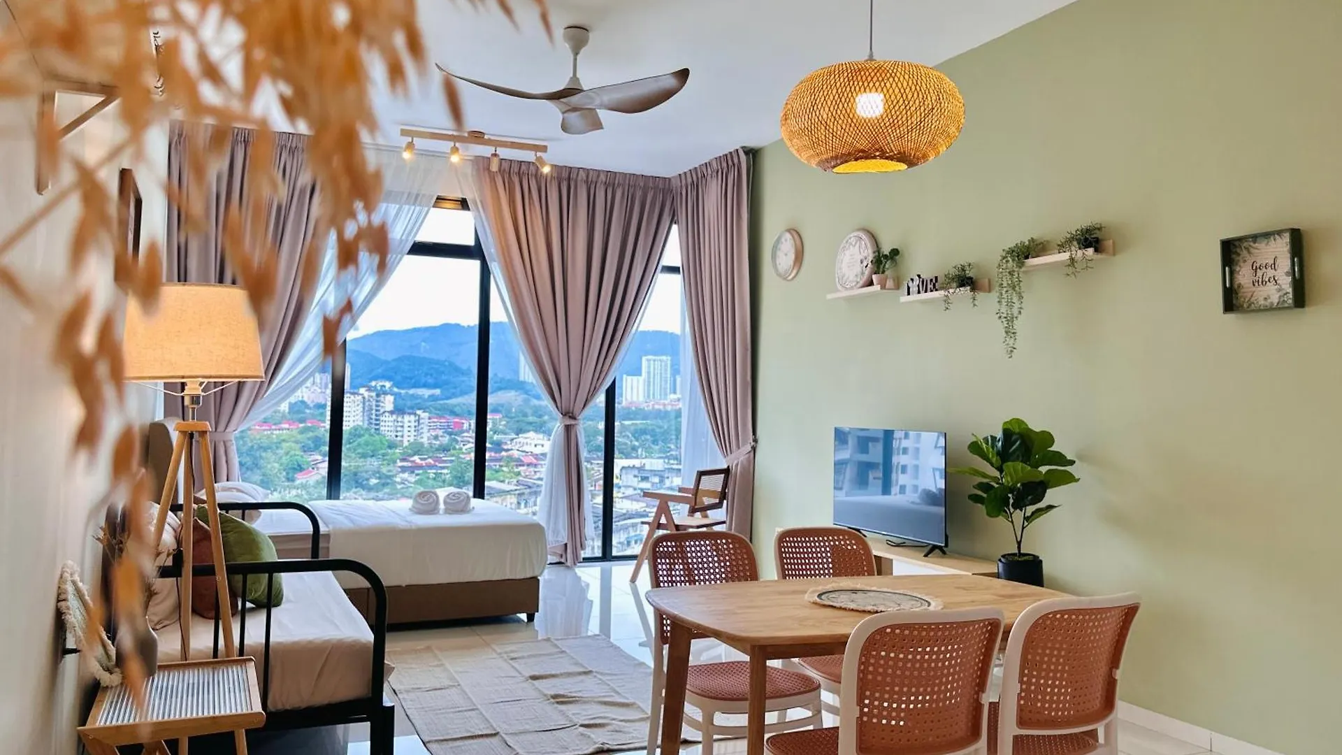 Apartment Beacon Executive Suites 2Br At Georgetown By Wl Malaysia