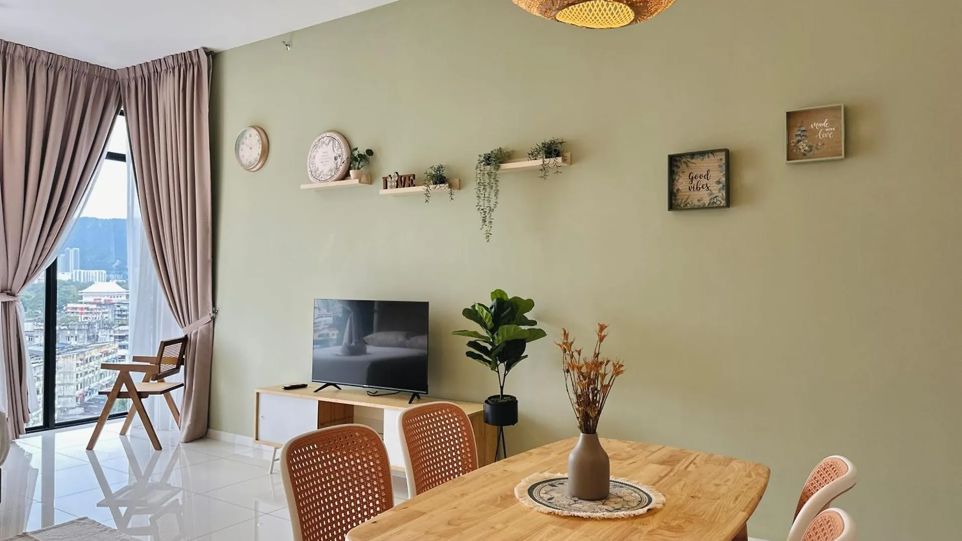 Beacon Executive Suites 2Br At Georgetown By Wl 0*, George Town Malaysia